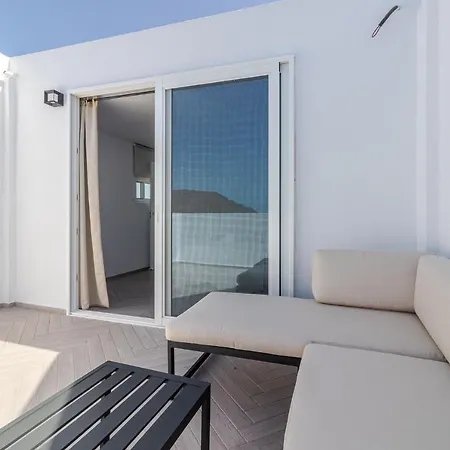 Flatguest Playitas Holiday home *